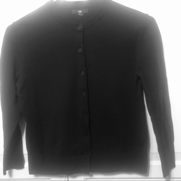 Gap Black Cardigan❗️ - Picture 3 of 4